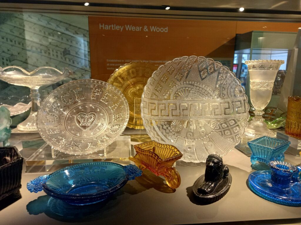 decorative glass ware