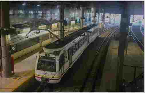 train in Spanish station