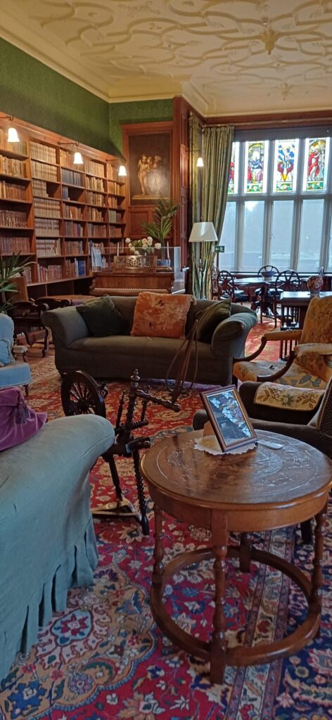 Kiplin Hall library